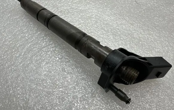 Audi A6 Allroad C7 Fuel injector 059130277CC 0445116