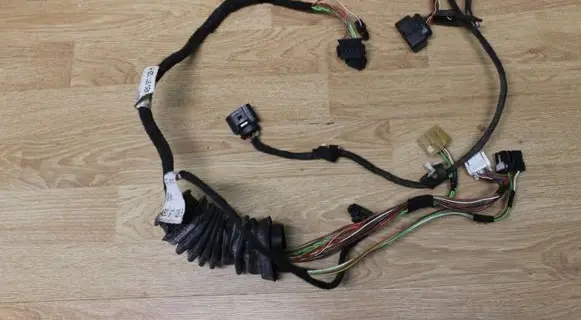 Audi A6 S6 C5 4B Front door wiring loom 4B0971029H
