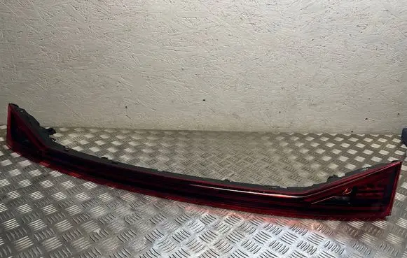 Cupra Formentor Tailgate rear/tail lights 5FF945307B 0021821503