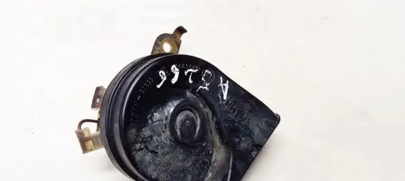 Mercedes-Benz E W211 Horn signal E30055306