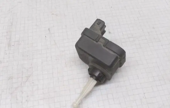 Audi A4 S4 B5 8D Headlight level adjustment motor 0307852315 4D0941295