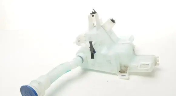 Mazda 3 Windshield washer fluid reservoir/tank BCKA67480