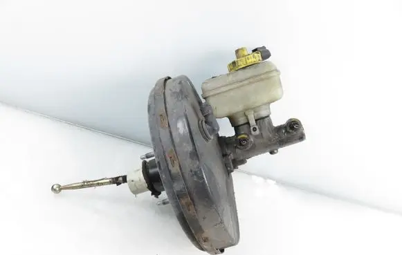 Skoda Octavia Mk1 (1U) Brake booster 1J1512105