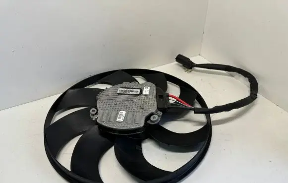 Jaguar I-Pace Electric radiator cooling fan J9D38C607AC