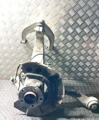 BMW 5 GT F07 Front wheel hub spindle knuckle 31216775768 6775768