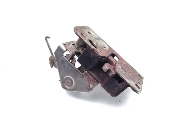 Iveco Daily 35.8 - 9 Rear door lock 500329770