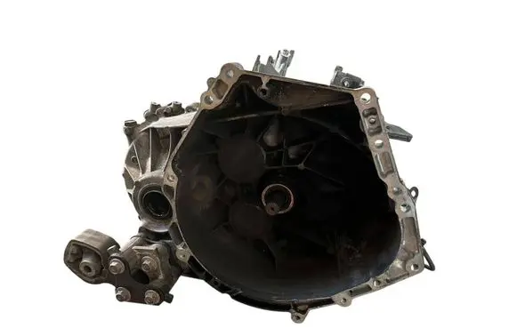 Mazda 3 III Manual 6 speed gearbox D6040 4TH1204225