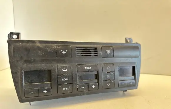 Audi A6 S6 C5 4B Climate control unit 4B0820043H D640000 5HB00760417