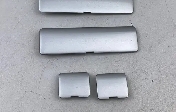Toyota Avensis T270 Roof bar rail cover 7563505010 7563105050