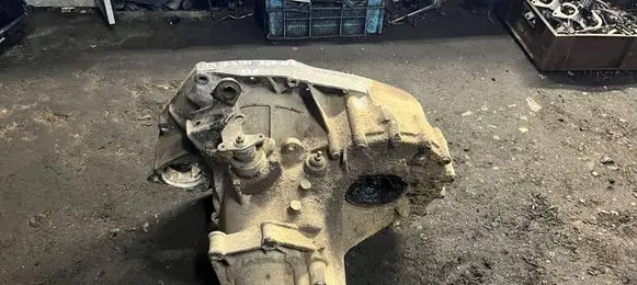 Volkswagen Transporter - Caravelle T4 Manual 5 speed gearbox 143865