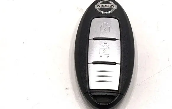 Nissan Qashqai Ignition key/card 
