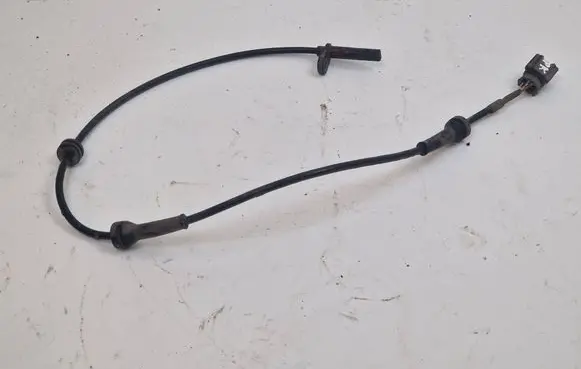 Nissan Qashqai ABS brake wheel speed sensor 