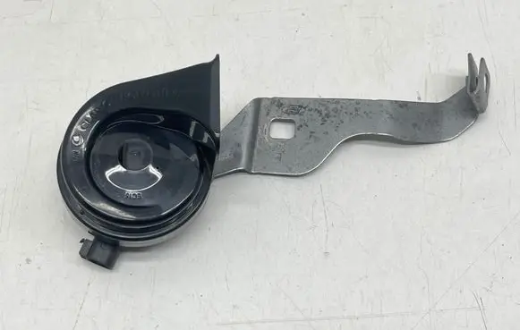 Ford Escape IV Horn signal LX6T13802MA