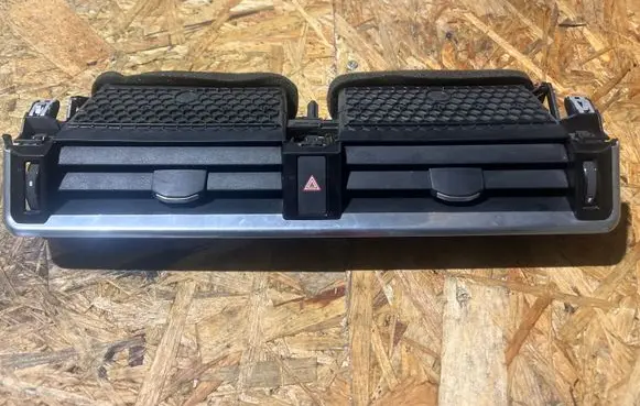 Land Rover Range Rover Velar Dash center air vent grill J8A2014L20AC 10176005 1017600006