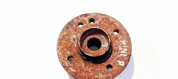 Mini One - Cooper R50 - 53 Front wheel hub 