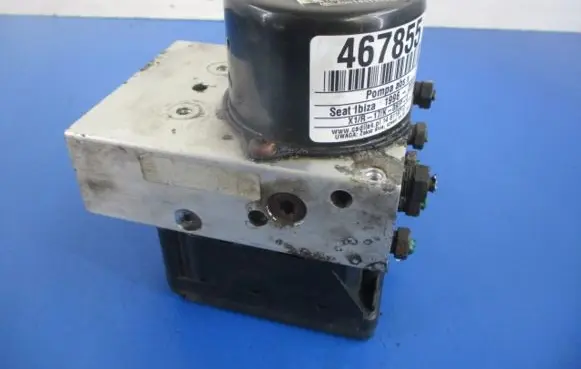 Seat Ibiza II (6k) ABS Pump 1J0614417A