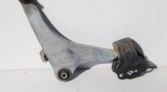 Volvo V60 Front lower control arm/wishbone 31429320