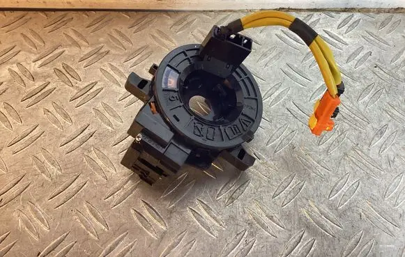 Lexus RX 330 - 350 - 400H Airbag slip ring squib (SRS ring) 39SUG52