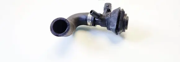 Volvo V70 Valve vacuum 3900160989