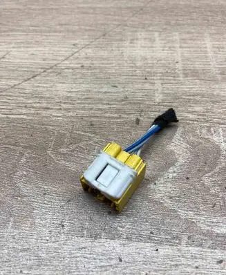 Audi A4 S4 B7 8E 8H Plug wire 4E0973205