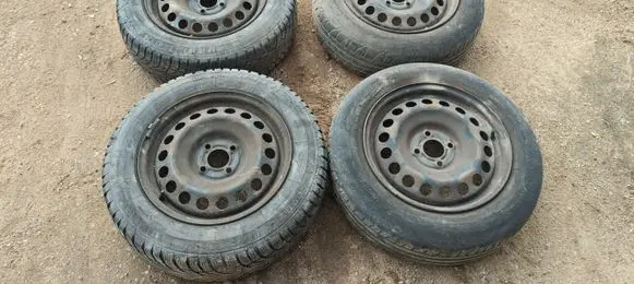Dacia Lodgy R15 steel rim