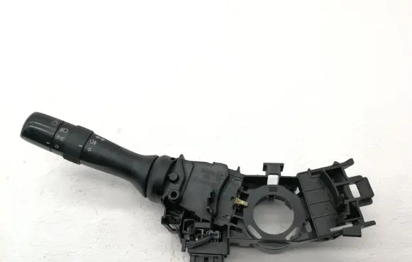 Toyota Avensis T270 Indicator stalk 0521017F422 17F373