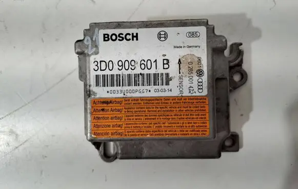 Volkswagen Touareg I Engine control unit/module 3D0909601B 0285001472
