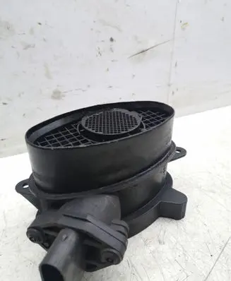 BMW X5 E53 Mass air flow meter 0928400468 77870760