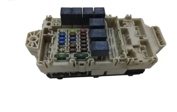 Mitsubishi Galant Fuse module 8637A0 510290479 850GG8C505M