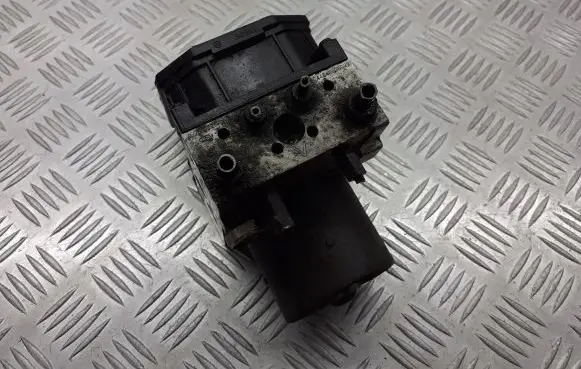 Toyota Avensis Verso ABS Pump 89541-05072