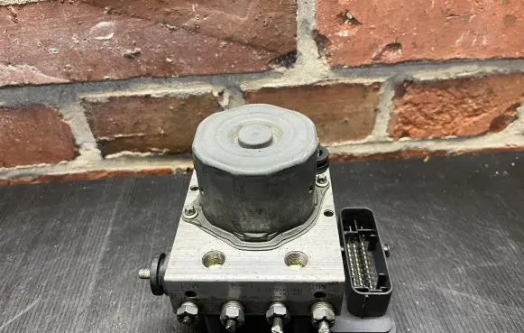 Ford Transit Custom ABS Pump JK212C405AD