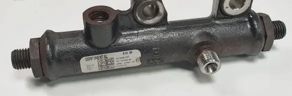Jaguar XF X250 Fuel main line pipe 4R8Q-9C066-AE