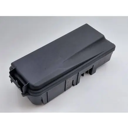 Opel Vectra C Fuse module 13112918 13112918AK 519038004