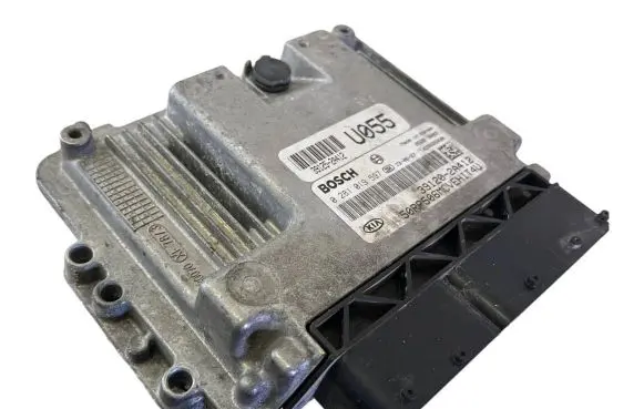 KIA Carens III Engine control unit/module 0281019597 391202A412 391252A412