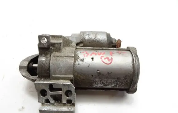 BMW 1 F20 F21 Starter motor 8571905 20140225 0001172407