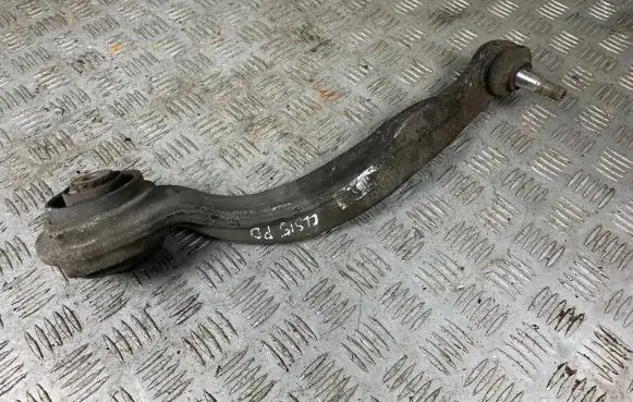 Mercedes-Benz CLS C218 X218 Front lower control arm/wishbone A2181224001