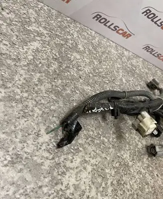 Nissan X-Trail T30 Engine installation wiring loom