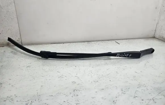Volkswagen Golf Plus Front wiper blade arm 5M0955409A