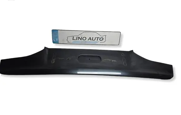 BMW 7 G11 G12 Tailgate trim 7424734