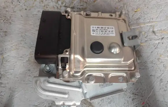 Mercedes-Benz C W205 Adblue control unit A0009006706 A0009012003 0281031381