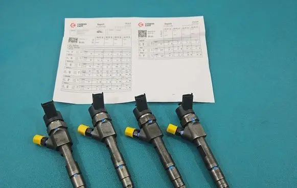 Renault Laguna II Fuel injectors set 0445110110 IMPRK1551637