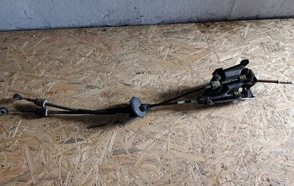 Citroen Berlingo Gear shifter/selector 3527353