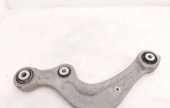 Rear control arm