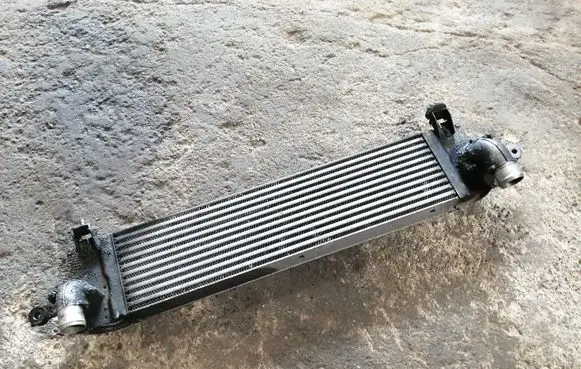 Nissan Qashqai Intercooler radiator 14461JD50A G3062004
