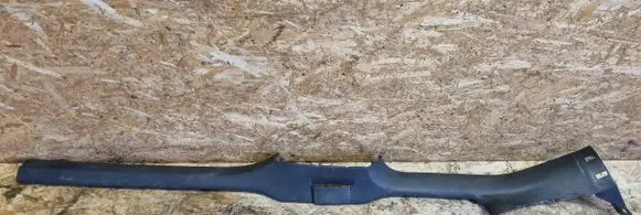 Volkswagen Jetta V Front sill trim cover 1K5853372
