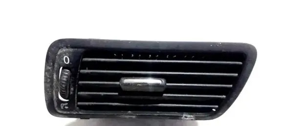 Volkswagen PASSAT B6 Dash center air vent grill 3c2819701e p0110956