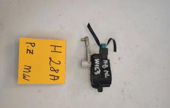 Mercedes-Benz ML W163 Air flap motor/actuator A2038201642