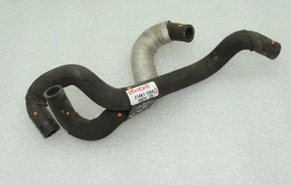 Volvo V60 Engine coolant pipe/hose 30757649 30757640