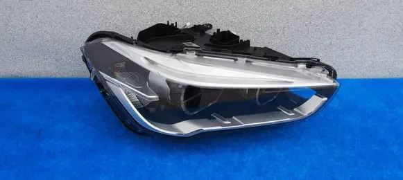 Headlight/headlamp