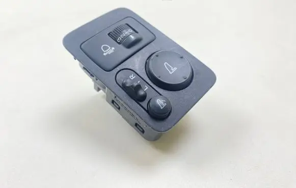 Honda CR-V Wing mirror switch M33212 M31062